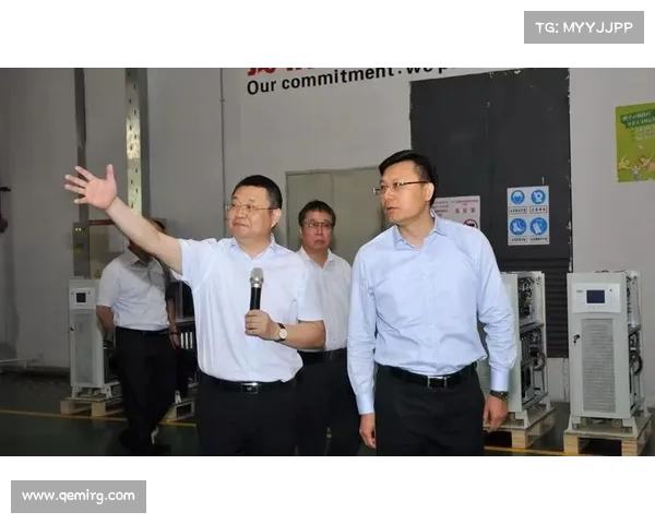 东莞市边防支队政委曾宇峰一行莅临易事特考察交流 东莞市边防支队政委曾宇峰一行莅临易事特考察交流